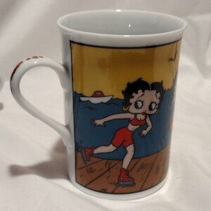 The Danbury Mint || "Boopin' on the Boardwalk" Mug